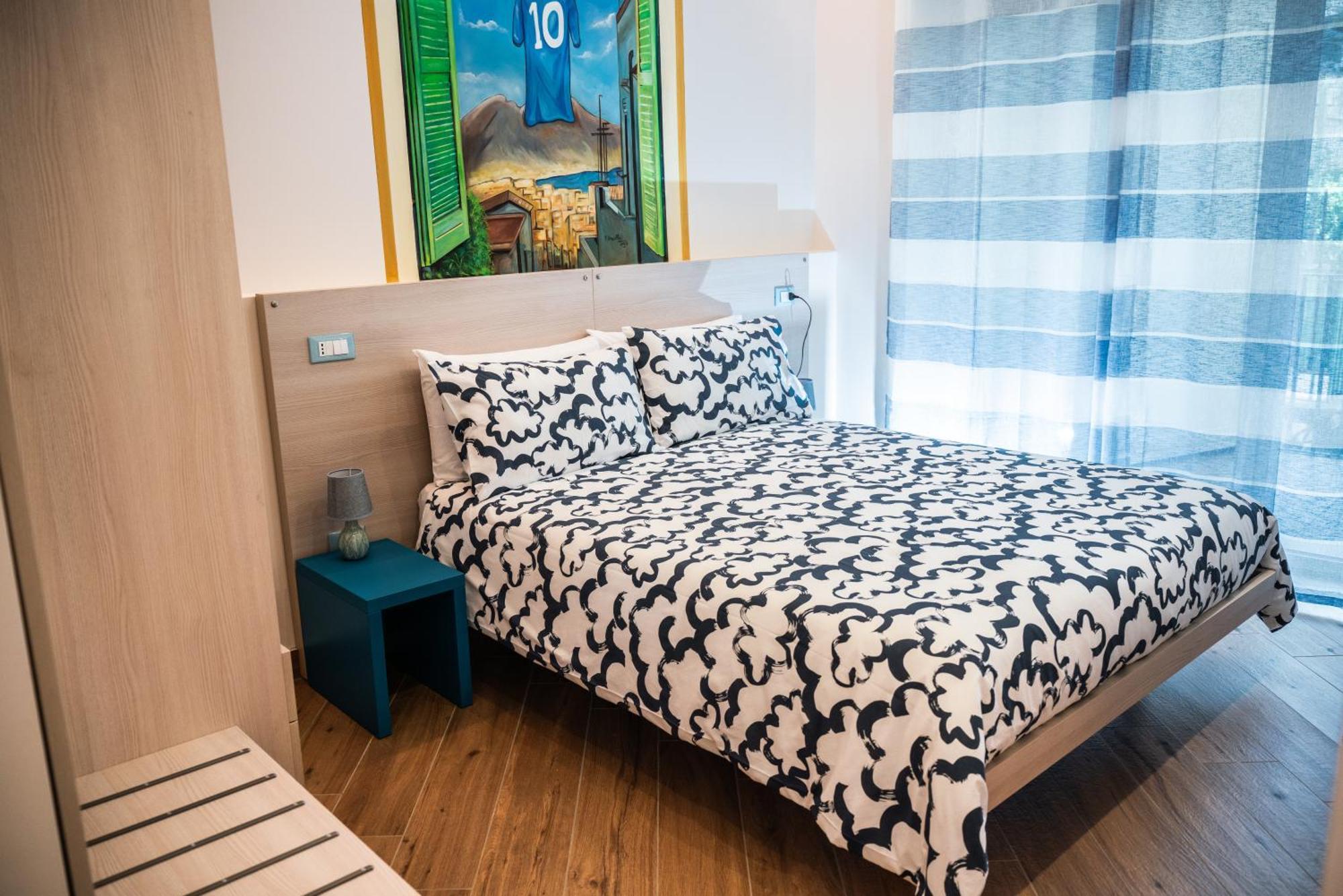 Foria 143 Hotel Naples Luaran gambar